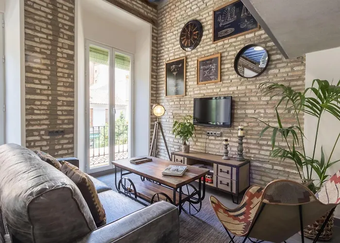 Chezmoihomes Loft Cathedral דירה גרנדה