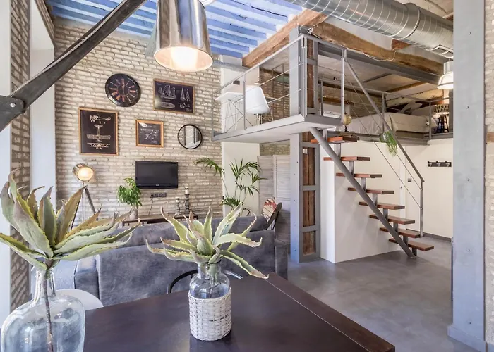 Chezmoihomes Loft Cathedral * גרנדה